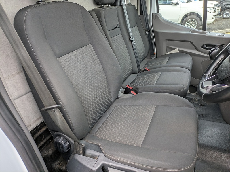 Ford 2.0 350 EcoBlue Trend Panel Van 5dr Diesel Manual RWD L4 H3 Euro 6 (s/s) (130 ps)