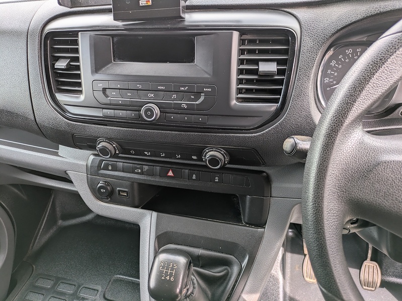Vauxhall 1.5 Turbo D 2900 Edition Panel Van 5dr Diesel Manual L1 H1 Euro 6 (s/s) (100 ps)
