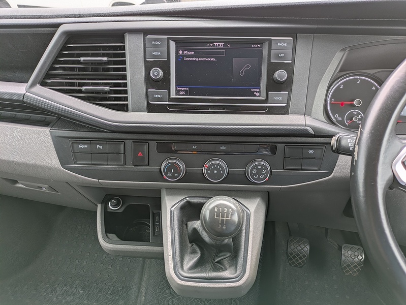 Volkswagen 2.0 TDI T28 Highline Panel Van 5dr Diesel Manual FWD SWB Euro 6 (s/s) (110 ps)