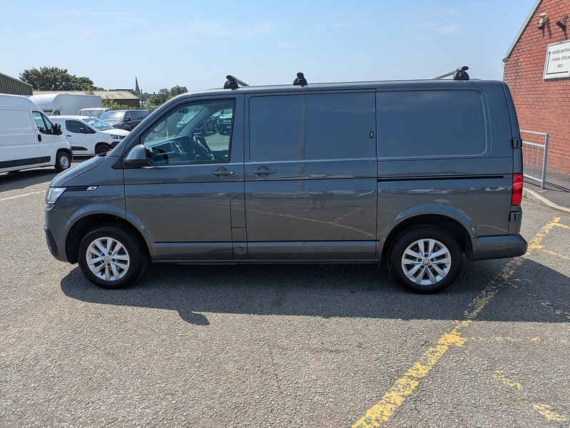 Volkswagen 2.0 TDI T28 Highline Panel Van 5dr Diesel Manual FWD SWB Euro 6 (s/s) (110 ps)