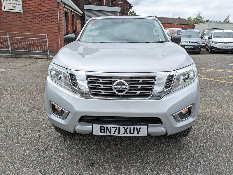 Nissan 2.3 dCi Acenta Pickup Double Cab 4dr Diesel Manual 4WD Euro 6 (s/s) (163 ps)