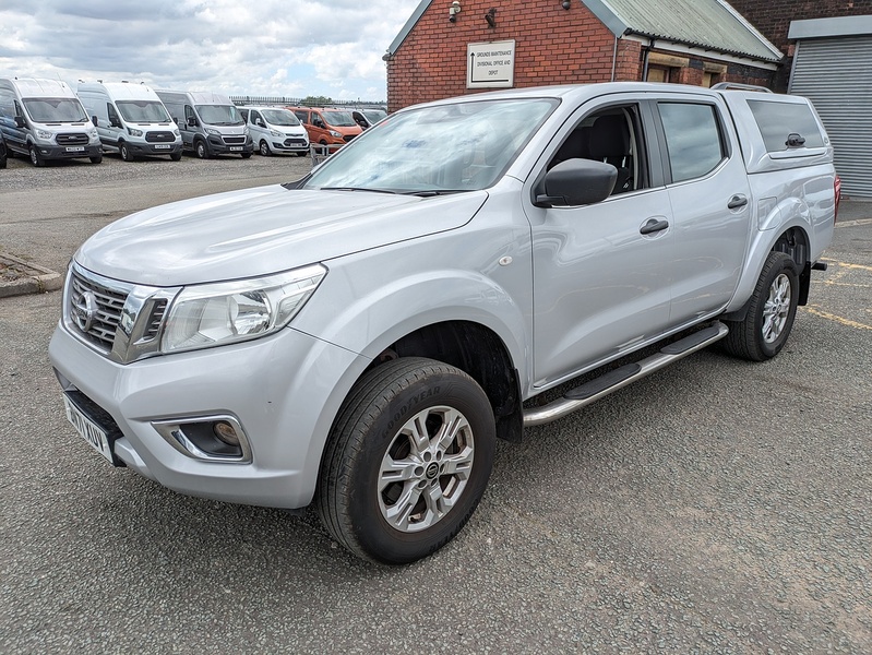 Nissan 2.3 dCi Acenta Pickup Double Cab 4dr Diesel Manual 4WD Euro 6 (s/s) (163 ps)