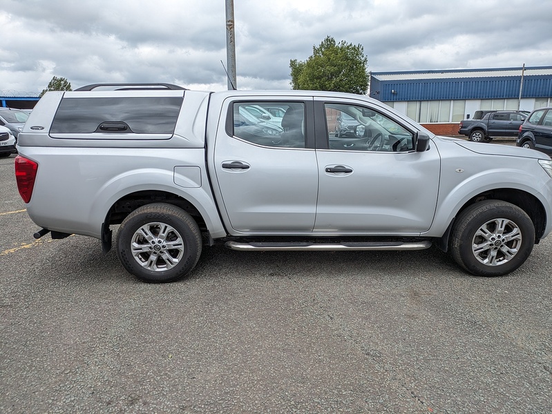 Nissan 2.3 dCi Acenta Pickup Double Cab 4dr Diesel Manual 4WD Euro 6 (s/s) (163 ps)