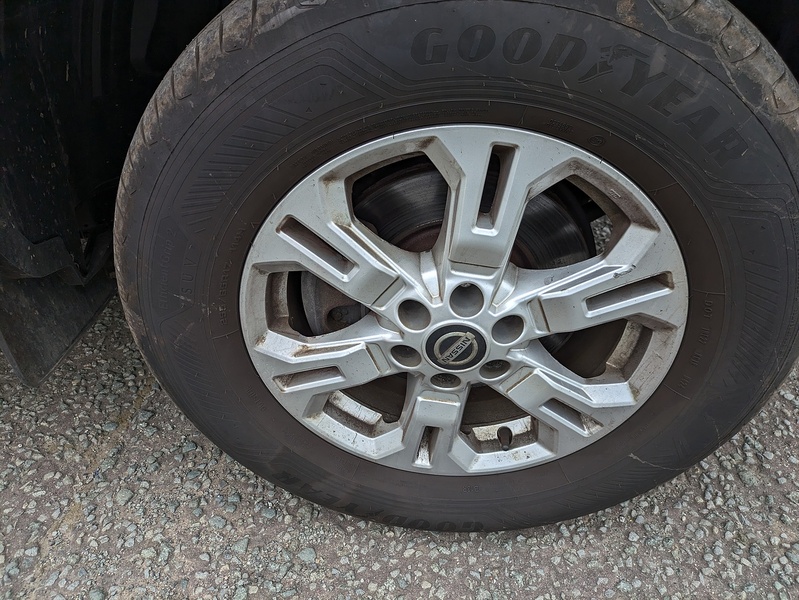 Nissan 2.3 dCi Acenta Pickup Double Cab 4dr Diesel Manual 4WD Euro 6 (s/s) (163 ps)