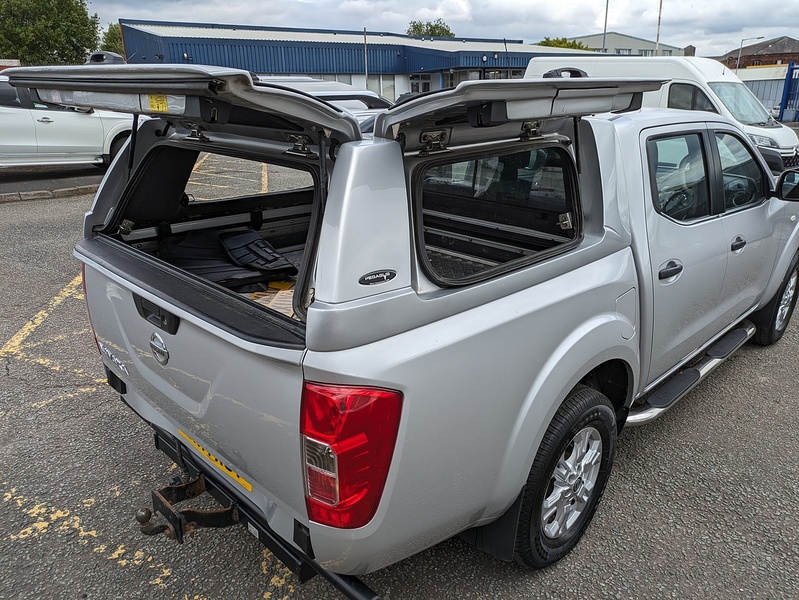 Nissan 2.3 dCi Acenta Pickup Double Cab 4dr Diesel Manual 4WD Euro 6 (s/s) (163 ps)
