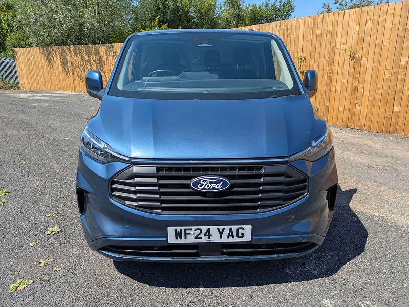 Ford 2.0 300 EcoBlue Limited Panel Van 5dr Diesel Manual L2 H1 Euro 6 (s/s) (136 ps)