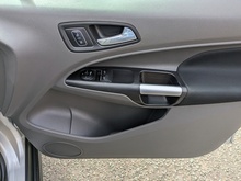 1.5 250 EcoBlue Limited Panel Van 5dr Diesel Manual L2 Euro 6 (s/s) (120 ps)