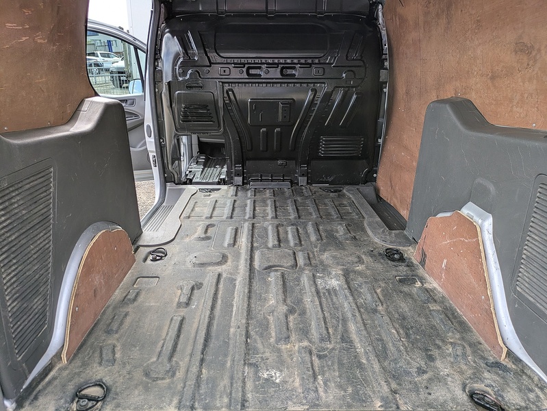 Ford 1.5 250 EcoBlue Limited Panel Van 5dr Diesel Manual L2 Euro 6 (s/s) (120 ps)