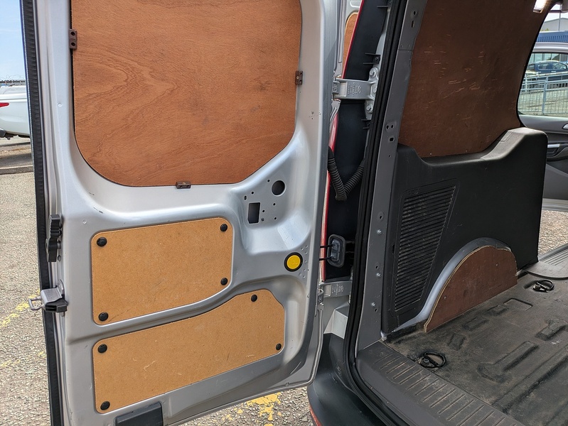 Ford 1.5 250 EcoBlue Limited Panel Van 5dr Diesel Manual L2 Euro 6 (s/s) (120 ps)