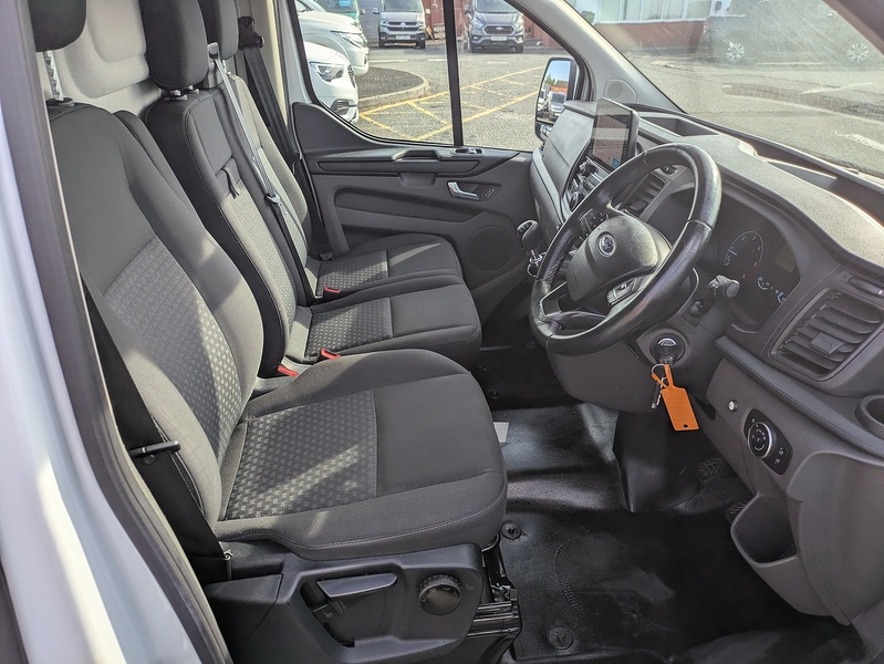 Ford 2.0 320 EcoBlue Trend Panel Van 5dr Diesel Manual L1 H1 Euro 6 (s/s) (130 ps)