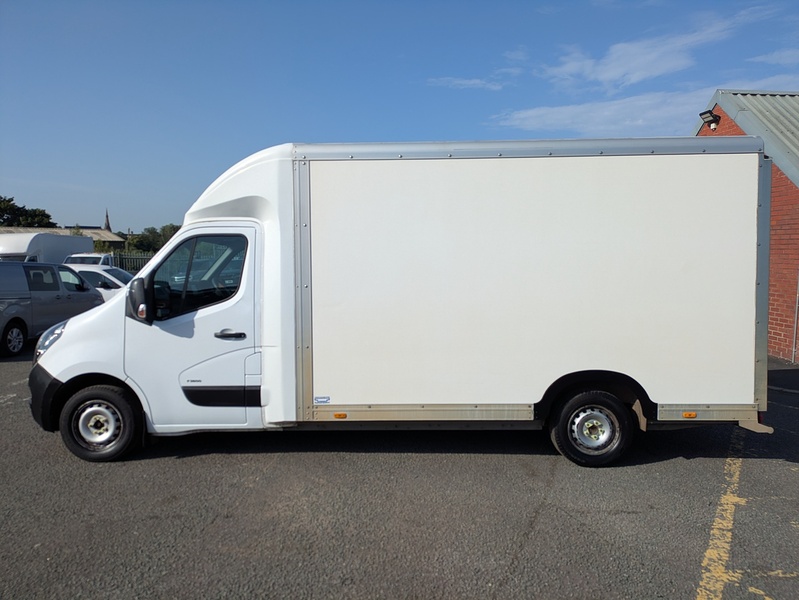 Vauxhall 2.3 CDTi 3500 BiTurbo Platform Cab 2dr Diesel Manual FWD L3 H1 Euro 6 (135 ps)