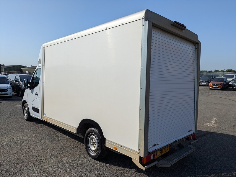 Vauxhall 2.3 CDTi 3500 BiTurbo Platform Cab 2dr Diesel Manual FWD L3 H1 Euro 6 (135 ps)