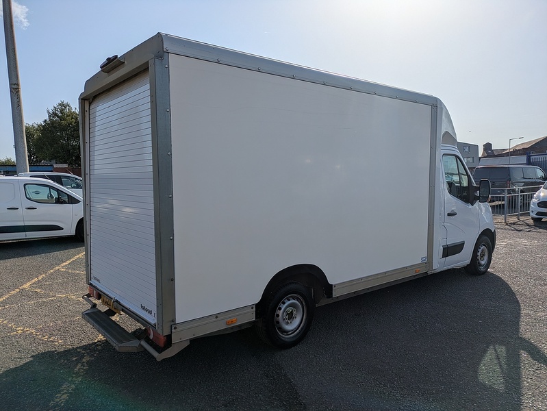 Vauxhall 2.3 CDTi 3500 BiTurbo Platform Cab 2dr Diesel Manual FWD L3 H1 Euro 6 (135 ps)