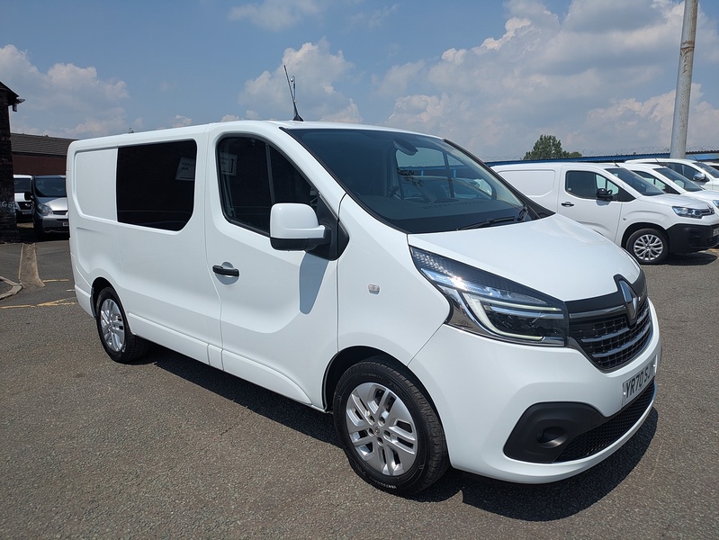Renault 2.0 dCi ENERGY 28 Sport Nav Panel Van 5dr Diesel Manual SWB Standard Roof Euro 6 (s/s) (145 ps)