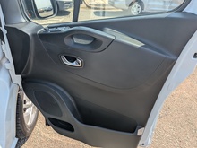 2.0 dCi ENERGY 28 Sport Nav Panel Van 5dr Diesel Manual SWB Standard Roof Euro 6 (s/s) (145 ps)
