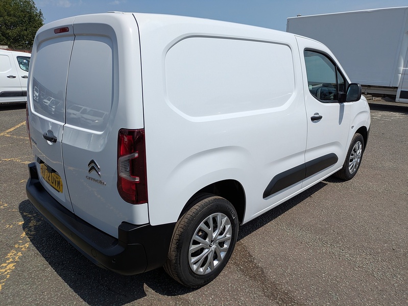 Citroen 1.5 BlueHDi 1000 Enterprise M Pro Panel Van 5dr Diesel EAT8 SWB Euro 6 (s/s) (130 ps)