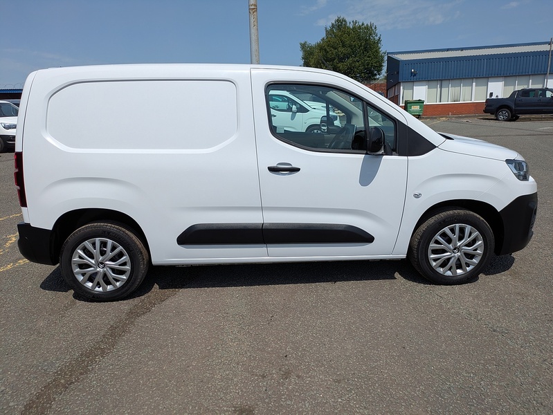 Citroen 1.5 BlueHDi 1000 Enterprise M Pro Panel Van 5dr Diesel EAT8 SWB Euro 6 (s/s) (130 ps)