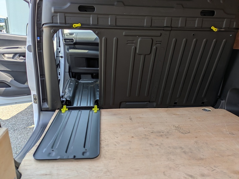 Citroen 1.5 BlueHDi 1000 Enterprise M Pro Panel Van 5dr Diesel EAT8 SWB Euro 6 (s/s) (130 ps)