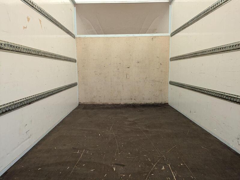 Volkswagen Crafter 2.0 TDI 140ps Luton Box Tail Lift