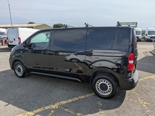 2.0 BlueHDi 1400 Professional Standard Panel Van 6dr Diesel Manual MWB Euro 6 (s/s) (120 ps)