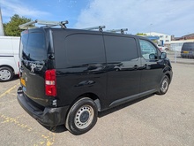 2.0 BlueHDi 1400 Professional Standard Panel Van 6dr Diesel Manual MWB Euro 6 (s/s) (120 ps)