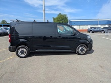 2.0 BlueHDi 1400 Professional Standard Panel Van 6dr Diesel Manual MWB Euro 6 (s/s) (120 ps)