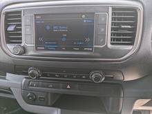 2.0 BlueHDi 1400 Professional Standard Panel Van 6dr Diesel Manual MWB Euro 6 (s/s) (120 ps)