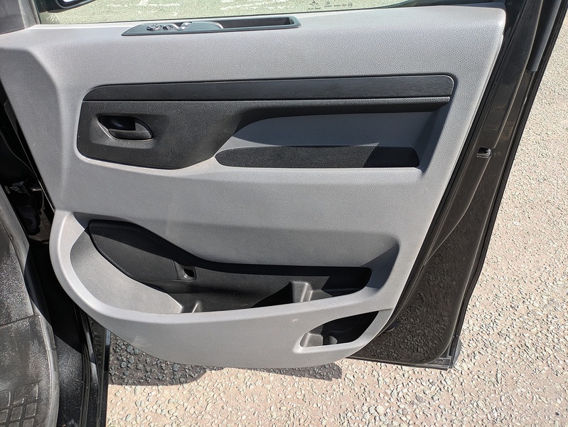 Peugeot 2.0 BlueHDi 1400 Professional Standard Panel Van 6dr Diesel Manual MWB Euro 6 (s/s) (120 ps)
