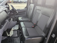 2.0 BlueHDi 1400 Professional Standard Panel Van 6dr Diesel Manual MWB Euro 6 (s/s) (120 ps)