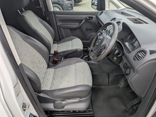 1.6 TDi BlueMotion Tech C20 Maxi Panel Van 5dr Diesel Manual FWD (136 g/km, 101 bhp)