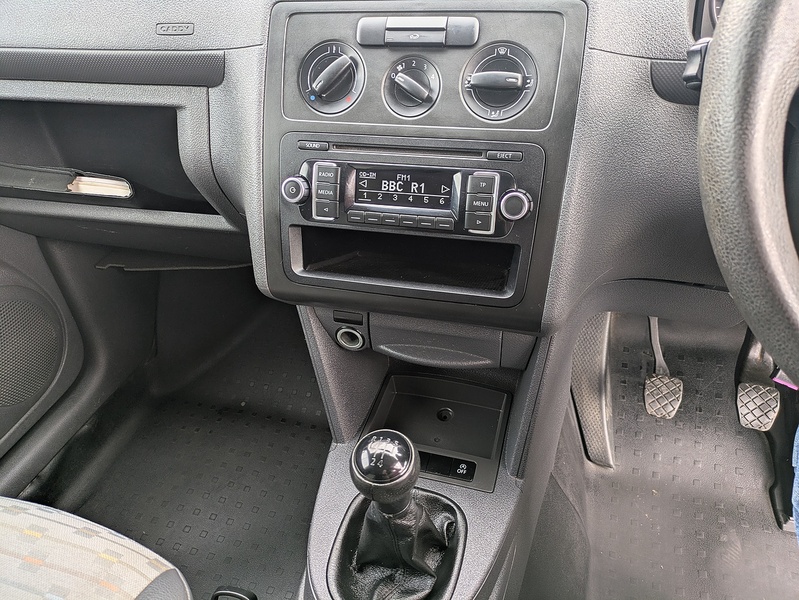 Volkswagen 1.6 TDi BlueMotion Tech C20 Maxi Panel Van 5dr Diesel Manual FWD (136 g/km, 101 bhp)