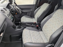 1.6 TDi BlueMotion Tech C20 Maxi Panel Van 5dr Diesel Manual FWD (136 g/km, 101 bhp)