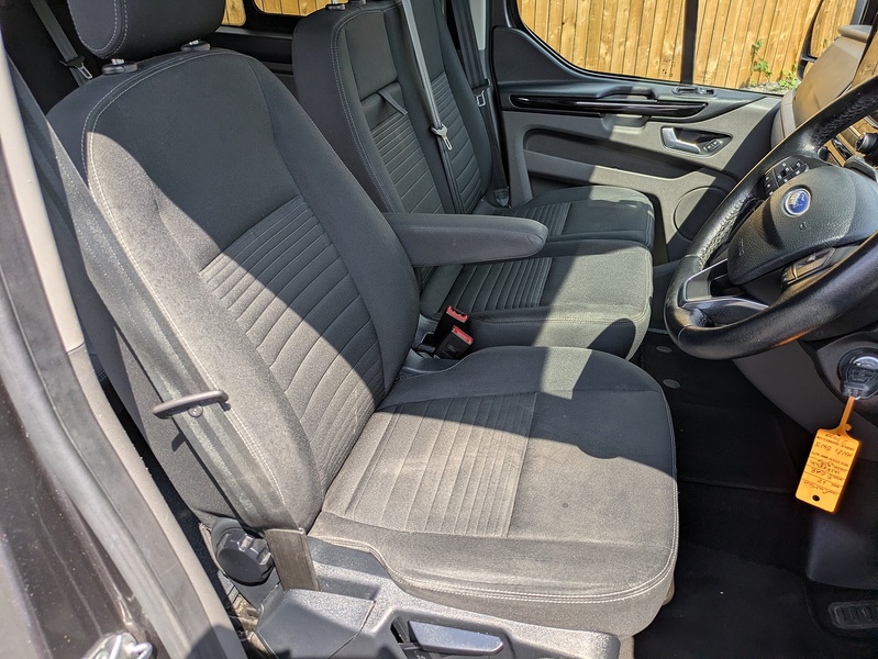 Ford Transit Custom DCIV 320 L2 LTD 130PS ECO  6 SP  DCIV 2.0 Auto Diesel