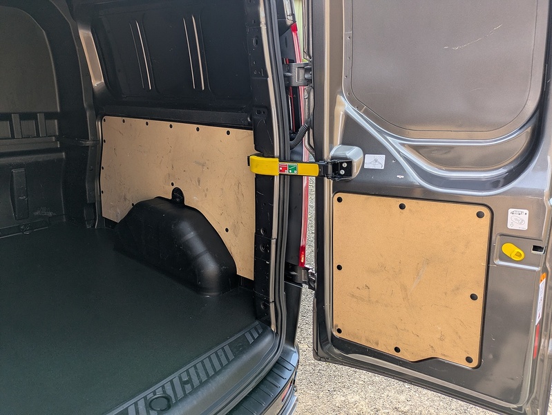 Ford Transit Custom DCIV 320 L2 LTD 130PS ECO  6 SP  DCIV 2.0 Auto Diesel