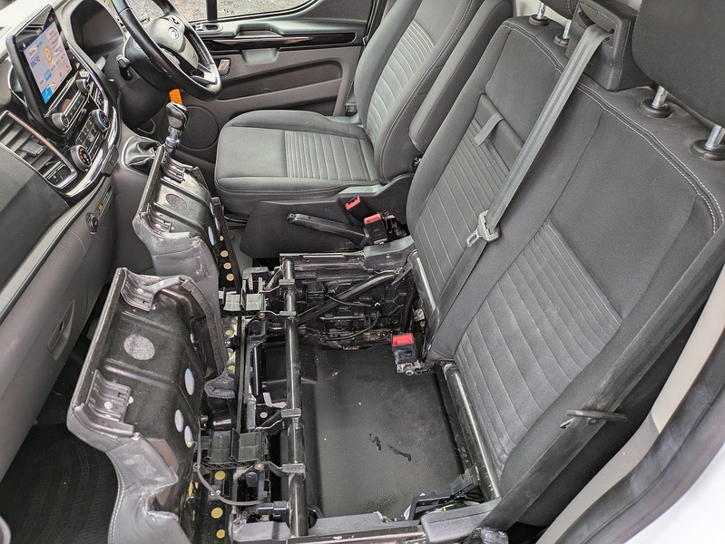 Ford Transit Custom Limited 300 L1H1 130ps Panel Van 2.0 Manual Diesel