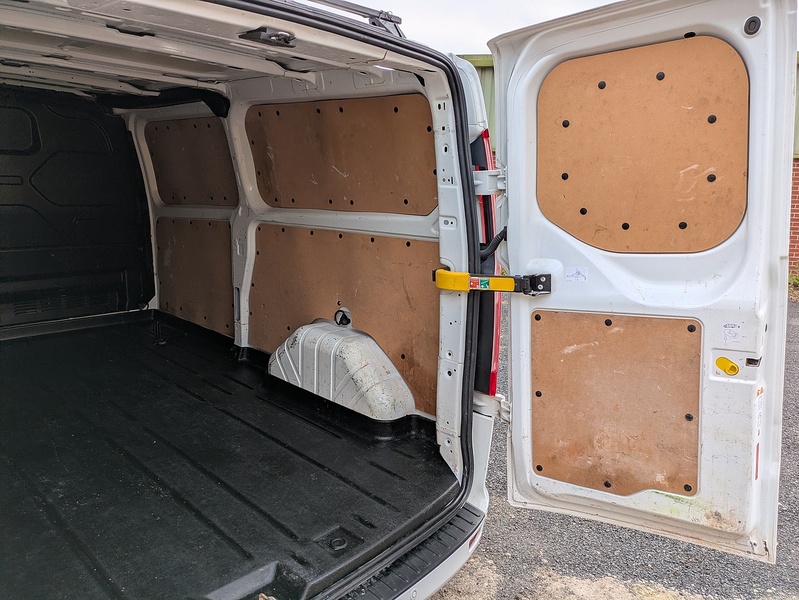 Ford Transit Custom Limited 300 L1H1 130ps Panel Van 2.0 Manual Diesel