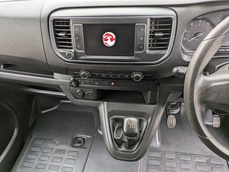 Vauxhall 1.5 Turbo D 2900 Pro Panel Van 6dr Diesel Manual L2 H1 Euro 6 (s/s) (100 ps)