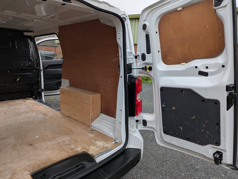 Vauxhall 1.5 Turbo D 2900 Pro Panel Van 6dr Diesel Manual L2 H1 Euro 6 (s/s) (100 ps)