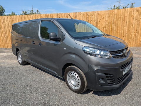 Vauxhall 2.0 Turbo D 3100 Dynamic Panel Van 6dr Diesel Auto L2 H1 Euro 6 (s/s) (145 ps)