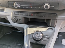 2.0 Turbo D 3100 Dynamic Panel Van 6dr Diesel Auto L2 H1 Euro 6 (s/s) (145 ps)