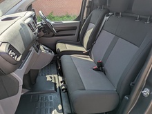 2.0 Turbo D 3100 Dynamic Panel Van 6dr Diesel Auto L2 H1 Euro 6 (s/s) (145 ps)