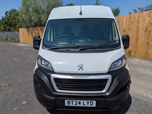 2.2 BlueHDi 335 Professional Premium + Panel Van 5dr Diesel Manual L3 H2 Euro 6 (s/s) (140 ps)