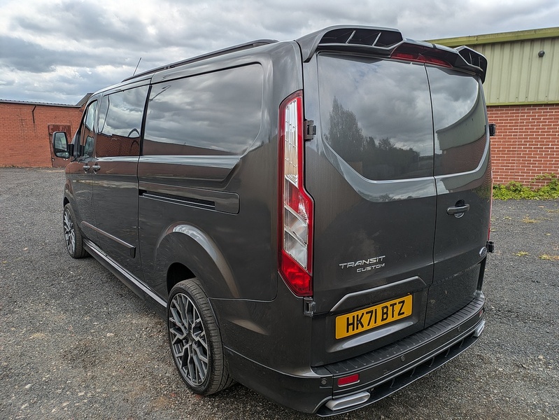 Ford 2.0 300 EcoBlue Limited Panel Van 5dr Diesel Manual L2 H1 Euro 6 (s/s) (130 ps)