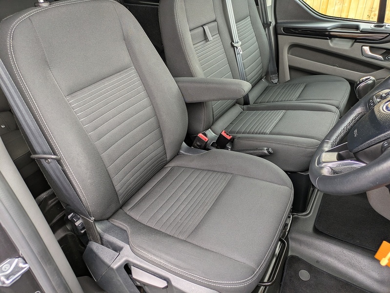Ford 2.0 300 EcoBlue Limited Panel Van 5dr Diesel Manual L2 H1 Euro 6 (s/s) (130 ps)