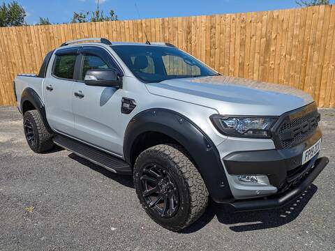3.2 TDCi Wildtrak Pickup Double Cab 4dr Diesel Auto 4WD Euro 5 (200 ps)