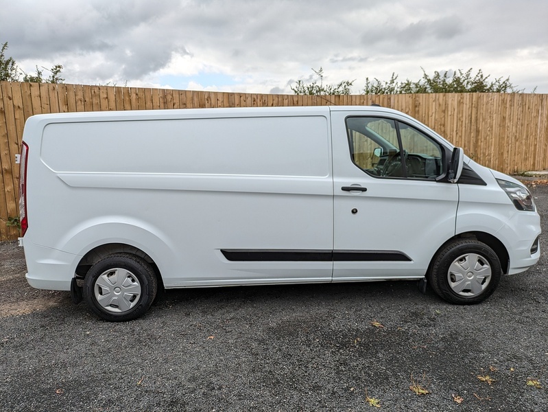 Ford 2.0 300 EcoBlue Trend Panel Van 5dr Diesel Manual L2 H1 Euro 6 (s/s) (105 ps)