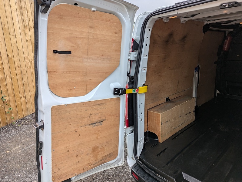 Ford 2.0 300 EcoBlue Trend Panel Van 5dr Diesel Manual L2 H1 Euro 6 (s/s) (105 ps)