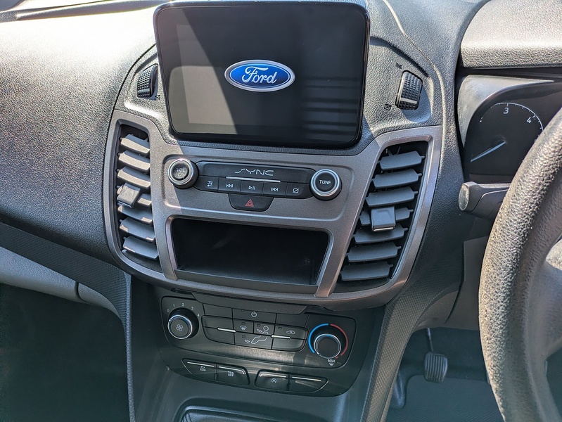 Ford 1.5 200 EcoBlue Leader Panel Van 5dr Diesel Manual L1 Euro 6 (s/s) (100 ps)