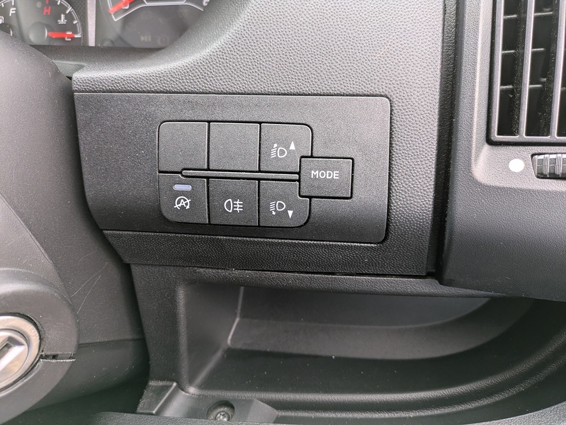 Vauxhall 2.2 CDTi 3500 BiTurbo Edition Panel Van 5dr Diesel Manual FWD L3 H2 Euro 6 (s/s) (140 ps)