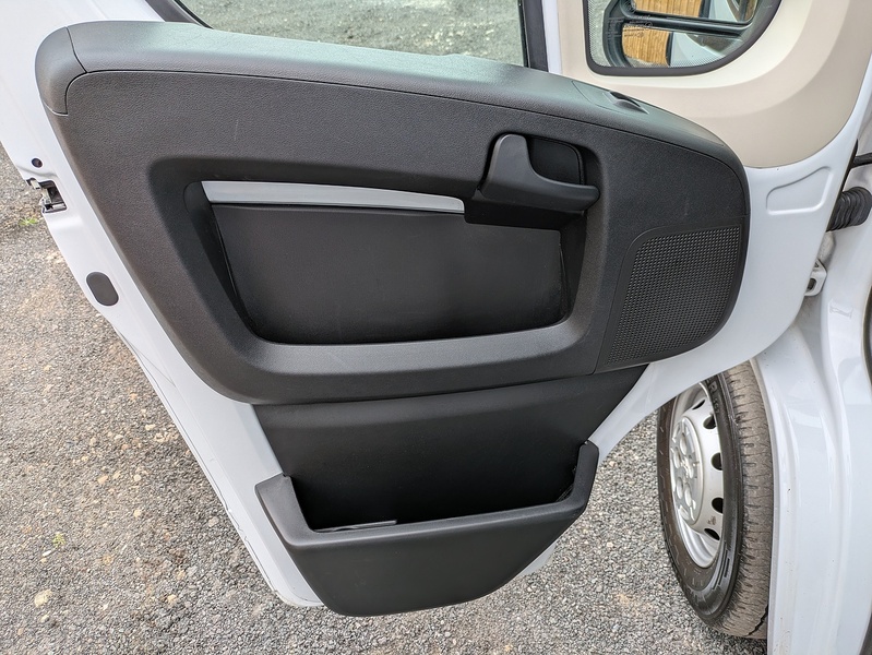 Vauxhall 2.2 CDTi 3500 BiTurbo Edition Panel Van 5dr Diesel Manual FWD L3 H2 Euro 6 (s/s) (140 ps)